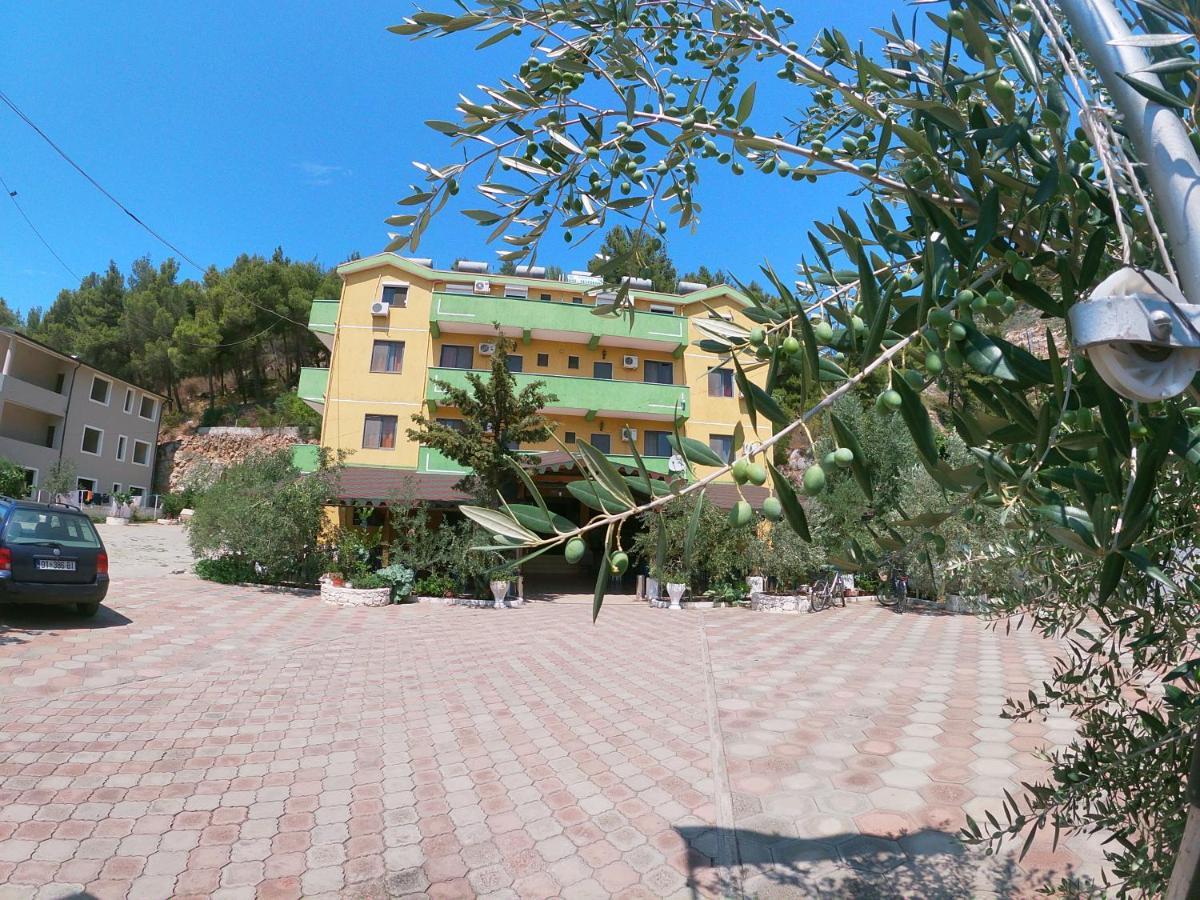 Hotel Bolonja Shëngjin Exterior foto