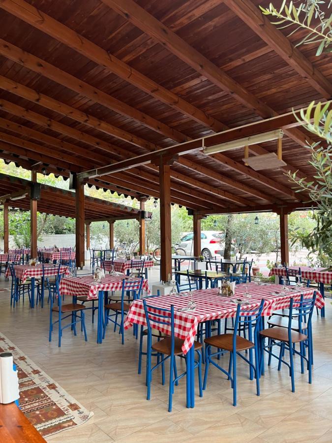 Hotel Bolonja Shëngjin Exterior foto